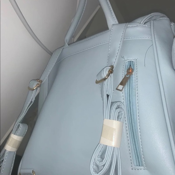 Bag - Picture 2 of 7